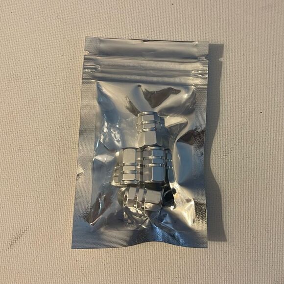 AMG Mercedes Benz Logo valve Stem caps in Silver set of 4 NWT - Picture 4 of 5